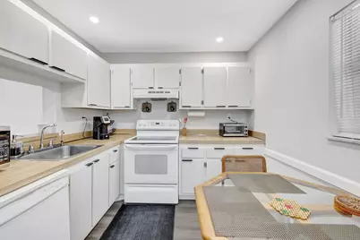 2800 Somerset Drive #218j, Lauderdale Lakes, FL 33311 - Photo 12