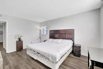 2800 Somerset Drive #218j, Lauderdale Lakes, FL 33311 - Photo 20