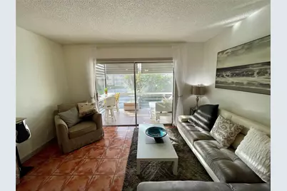 5071 W Oakland Park Boulevard #211, Lauderdale Lakes, FL 33313 - Photo 10