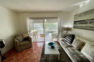 5071 W Oakland Park Blvd, Lauderdale Lakes, FL 33313 - Photo 10