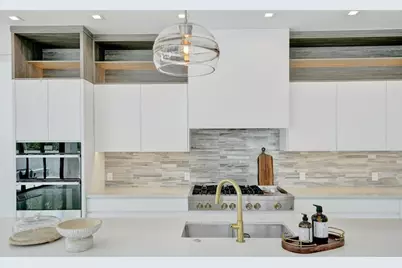 1111 SE 9th Avenue, Fort Lauderdale, FL 33316 - Photo 10