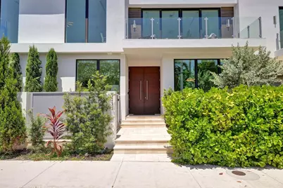 1111 SE 9th Avenue, Fort Lauderdale, FL 33316 - Photo 4