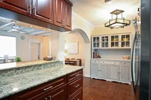 248 NE 41st St, Deerfield Beach, FL 33064 - Photo 1