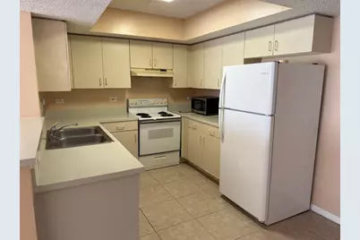 3680 N 56th Avenue #805-B, Hollywood, FL 33021 - Photo 2