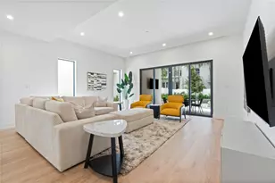 812 SE 12th St, Fort Lauderdale, FL 33316 - Photo 4