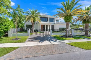 1400 Middle River Dr, Fort Lauderdale, FL 33304 - Photo 4