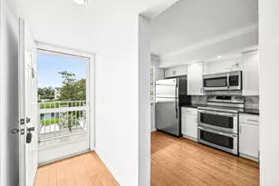 6109 Balboa Cir, Boca Raton, FL 33433 - Photo 16