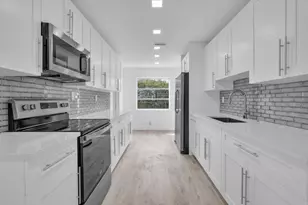 4911 NW 16th St, Lauderhill, FL 33313 - Photo 14