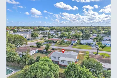 4911 NW 16th Street, Lauderhill, FL 33313 - Photo 10