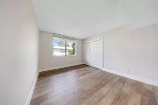 800 E Cypress Ln, Pompano Beach, FL 33069 - Photo 20