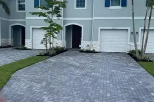 4393 Hammock Grove Dr, Lake Worth, FL 33467 - Photo 4