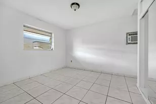 2241 Monroe St, Hollywood, FL 33020 - Photo 14