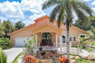 14630 Luray Rd, Fort Lauderdale, FL 33330 - Photo 4