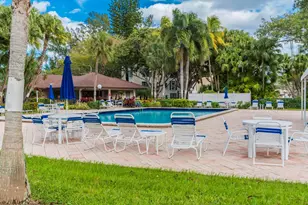 2951 S Palm Aire Dr, Pompano Beach, FL 33069 - Photo 4