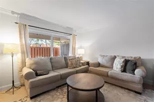 2061 SW 90th Ave, Davie, FL 33324 - Photo 6