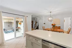 2061 SW 90th Ave, Davie, FL 33324 - Photo 14