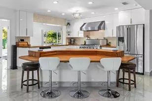 19885 NE 22nd Ave, Miami, FL 33180 - Photo 14