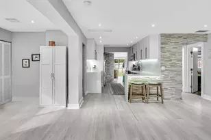 81 NW 47th Ct, Fort Lauderdale, FL 33309 - Photo 8