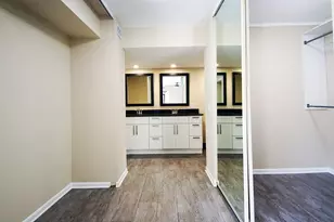 1700 Embassy Dr Unit, West Palm Beach, FL 33401 - Photo 20