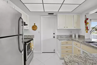 4305 NW 49th Drive, Tamarac, FL 33319 - Photo 10