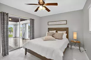 4305 NW 49th Dr, Tamarac, FL 33319 - Photo 14