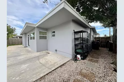 1871 NW 31st Court, Oakland Park, FL 33309 - Photo 32