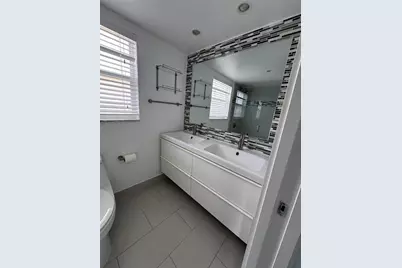 3150 N Palm Aire, Pompano Beach, FL 33069 - Photo 8