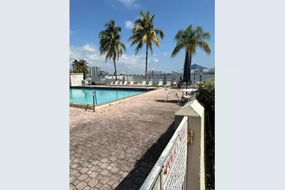 2821 NE N Miami Beach Boulevard #3M, North Miami Beach, FL 33160 - Photo 6