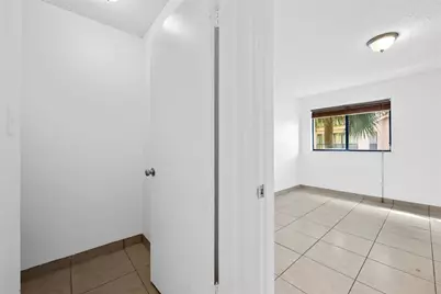 2906 S University Drive #10204, Davie, FL 33328 - Photo 16