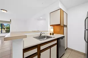 2906 S University Dr, Davie, FL 33328 - Photo 16