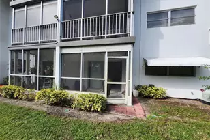 1201 Hillcrest Ct, Hollywood, FL 33021 - Photo 12