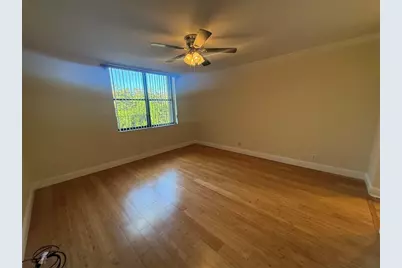 2660 Carambola Circle #302, Pompano Beach, FL 33066 - Photo 10