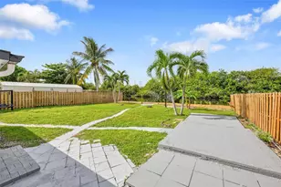 4697 SW 35th Ave, Fort Lauderdale, FL 33312 - Photo 10