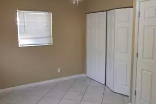 6251 SW 41st St, Davie, FL 33314 - Photo 4