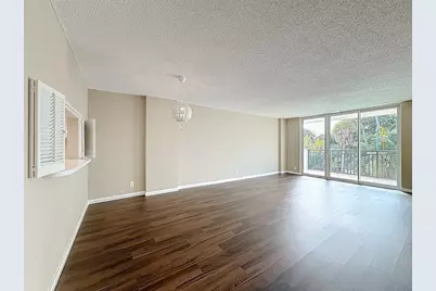 1147 Hillsboro Mile #506, Pompano Beach, FL 33062 - Photo 8