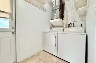 4510 NW 46th St, Tamarac, FL 33319 - Photo 22