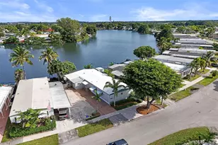 21851 S Heritage Cir, Pembroke Pines, FL 33029 - Photo 4