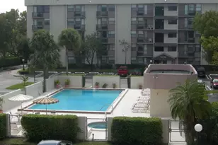 2771 Riverside Dr, Coral Springs, FL 33065 - Photo 10