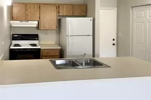 2771 Riverside Dr, Coral Springs, FL 33065 - Photo 4