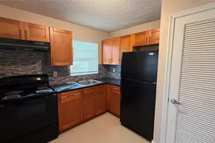 5180 NE 6th Ave, Oakland Park, FL 33334 - Photo 14