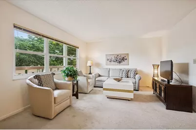 3205 Portofino Point #F3, Pompano Beach, FL 33066 - Photo 4