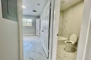 874 SW 10th Dr, Pompano Beach, FL 33060 - Photo 6