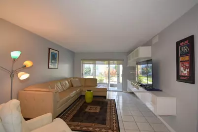 2161 NE 42nd Court #114, Pompano Beach, FL 33064 - Photo 8