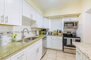 279 Hach Ln, West Palm Beach, FL 33415 - Photo 12