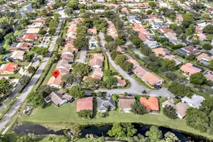 10940 Cypress Run Cir, Coral Springs, FL 33071 - Photo 22