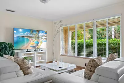 2757 NE 14th Avenue, Fort Lauderdale, FL 33334 - Photo 14