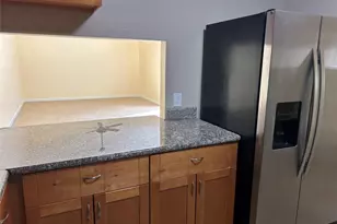 4622 Holly Lake Dr, Lake Worth, FL 33463 - Photo 8