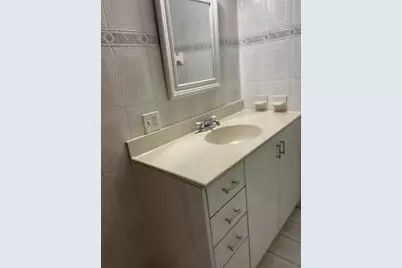10000 NW 80th Court #2163, Hialeah Gardens, FL 33016 - Photo 6