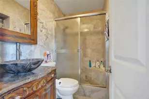 2500 NE 36th St, Lighthouse Point, FL 33064 - Photo 28