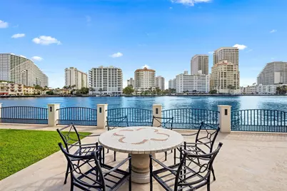 2716 Aqua Vista Boulevard, Fort Lauderdale, FL 33301 - Photo 86